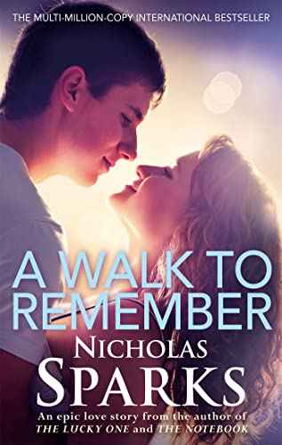 A Walk To Remember By Nicholas Sparks-English-Little Brown Book Group-Paperback  No Author [PB] | 9780751551877