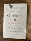 Outliers by Malcolm Gladwell (2009-06-01)