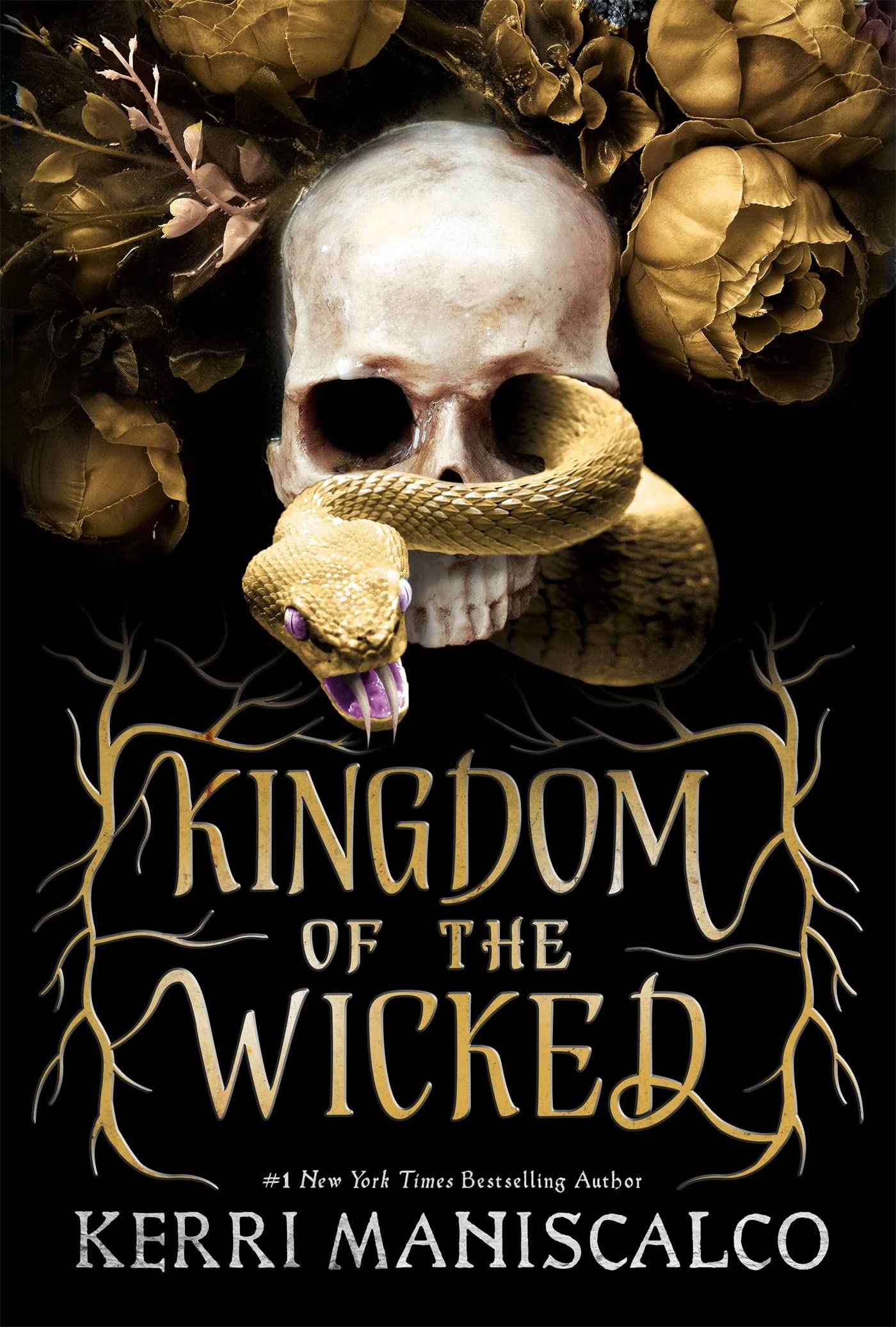 Kingdom of the Wicked: TikTok made me buy it! The addictive and darkly romantic fantasy by Maniscalco, Kerri (ISBN: 9781529350487)