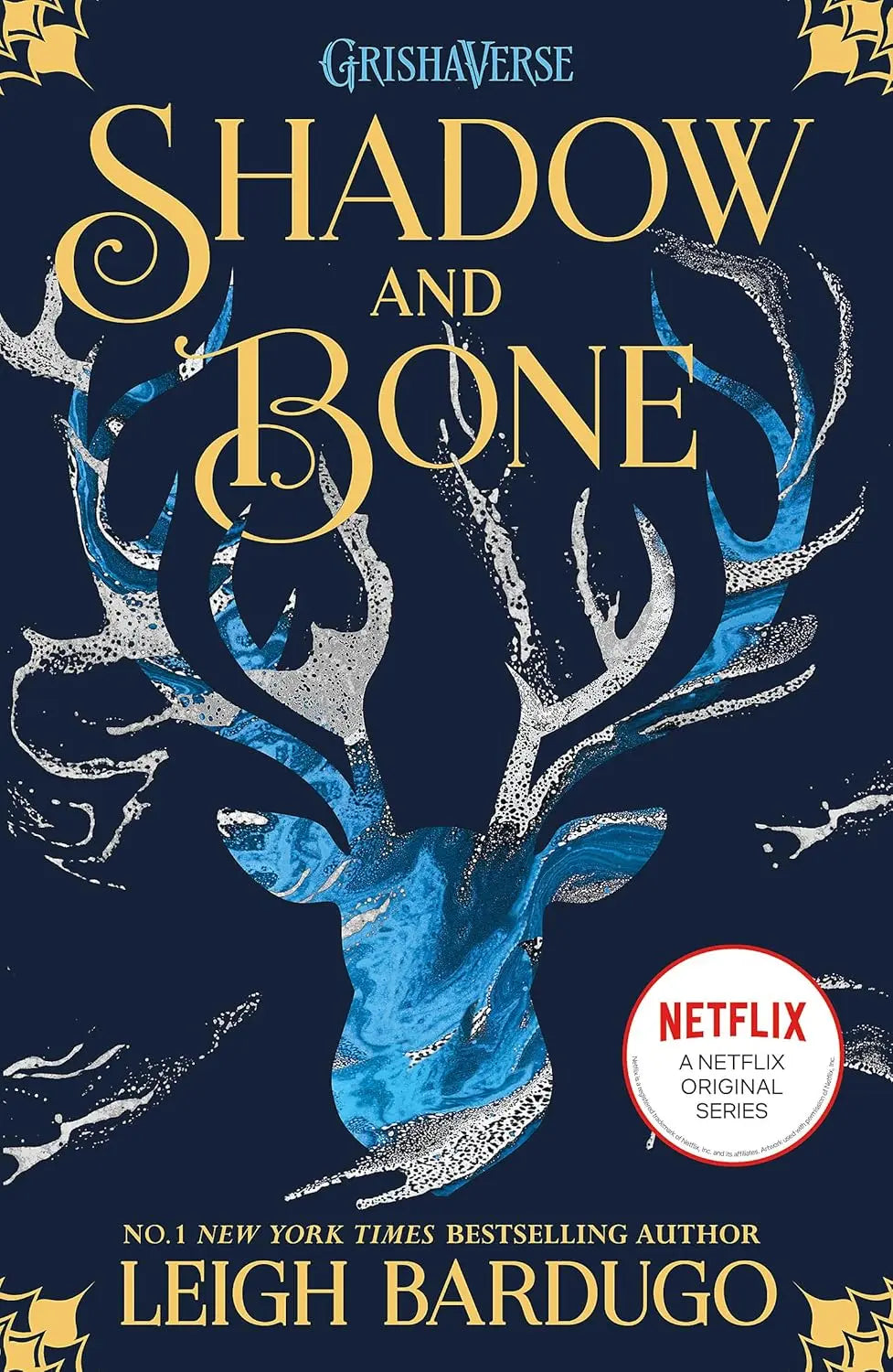 SHADOW AND BONE  BOOK 1 & SIEGE AND STORM  BOOK 2 image 3