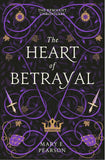 The Heart of Betrayal: The second book of the New York Times bestselling Remnant Chronicles (The Remnant Chronicles) by Pearson, Mary E. (ISBN: 9781399701150)